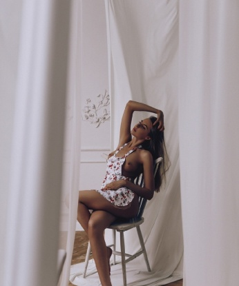 Жгучая брюнетка с огненным характером приглашает в гости состоятельного ценителя красоты. Гарантирую яркие впечатления и море страсти! 2362, 25 лет